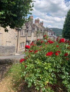 Lovely stroll around Bakewell the other day - much needed time out 💕🎀