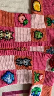 I’m in loveeee! Thank you sooo much @keirascrochetservice💕🌸🎀

Please go check out her work, she’s amazing, super talented and I’ll deffo be asking for more soon🥺🥰✨🎀

#art #Stardew #stardewvalleyfanart #crochet #crocheting #crochetersofinstagram #cardigan