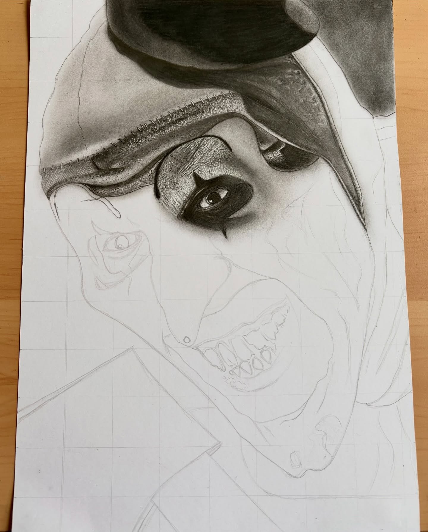 It’s very hard trying to get the right texture of paint but that’s why I chose him! Challenges are good🥹✏️
#art #pencilartwork #pencildrawings #arttheclown #horrormoviefan